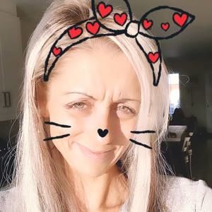 Meet your Posher, Annie